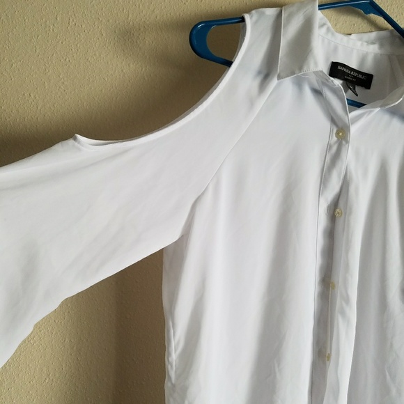 💥SOLD💥Banana republic white top - Picture 3 of 5